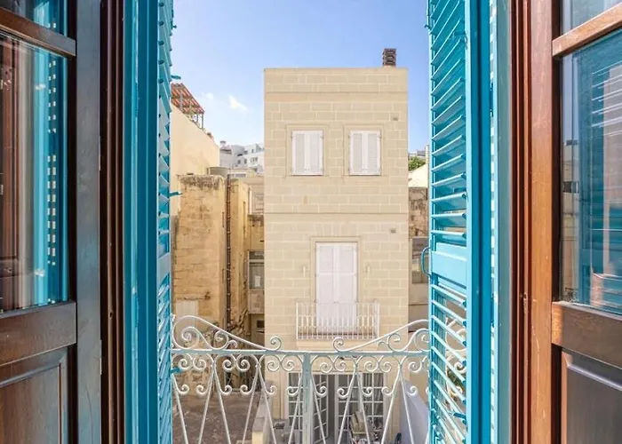 Twentyseven Close To Seafront Lejlighed