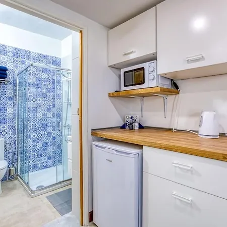 Stylish Loft With Balcony With 2 Min To & Cafes * Sliema
