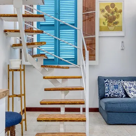 Daire Stylish Loft With Balcony With 2 Min To & Cafes Sliema