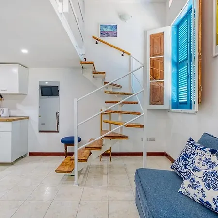 Stylish Loft With Balcony With 2 Min To & Cafes Daire Sliema