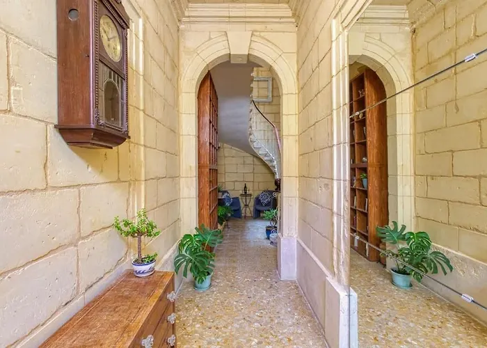 Twentyseven Close To Seafront * Sliema